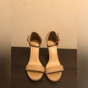 Tan Heels